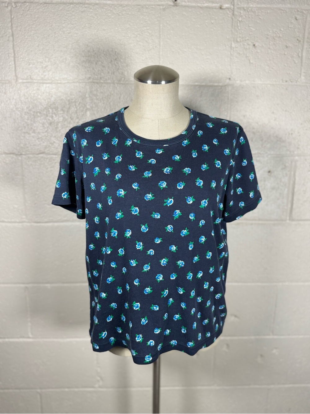 Vintage Adrienne Vittadini Blue Floral 100% Cotton Tee Med